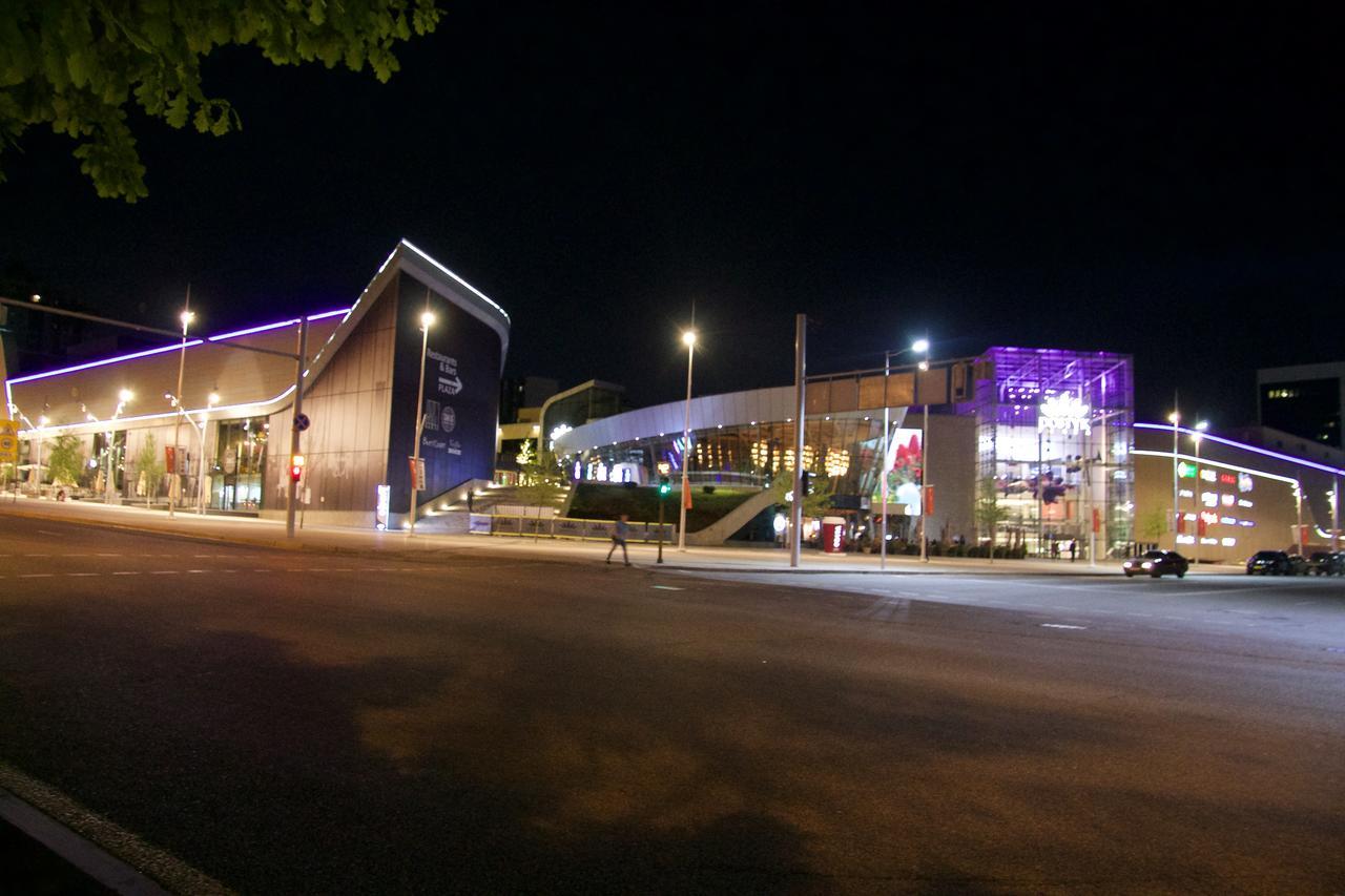 Deluxe Plaza Hotel Almati Kültér fotó